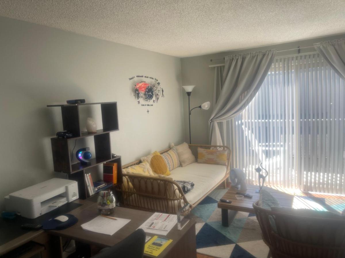 Shared Space With Private Room In Beautiful Lakefront Apartment Federal Way Εξωτερικό φωτογραφία